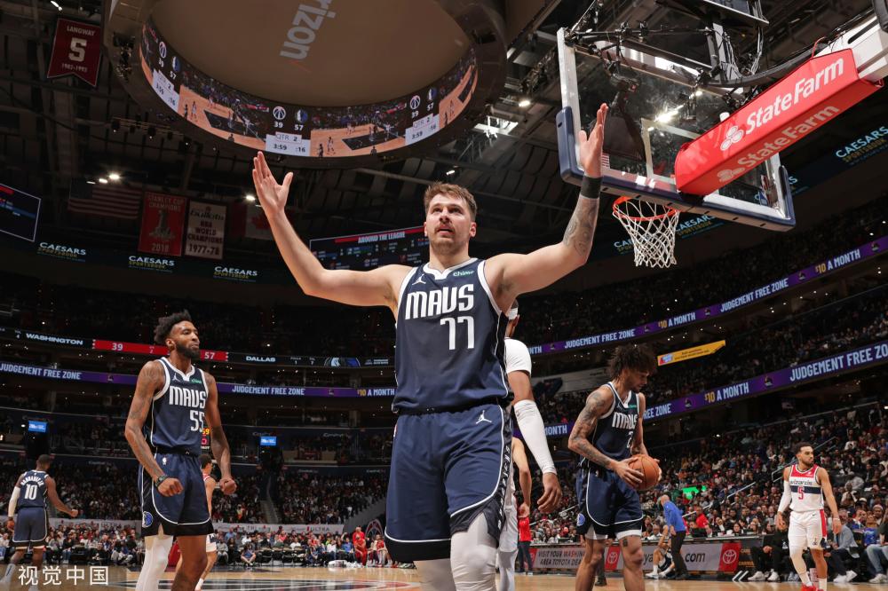 葡媒:阿苏埃与上海申花签约2年半,转会费未知